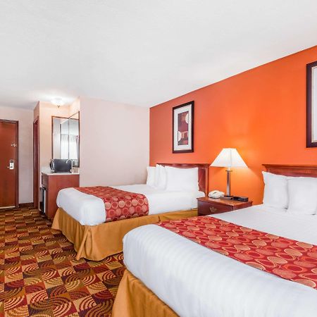 Baymont By Wyndham Plainfield/ Indianapolis Arpt Area Hotel Kültér fotó